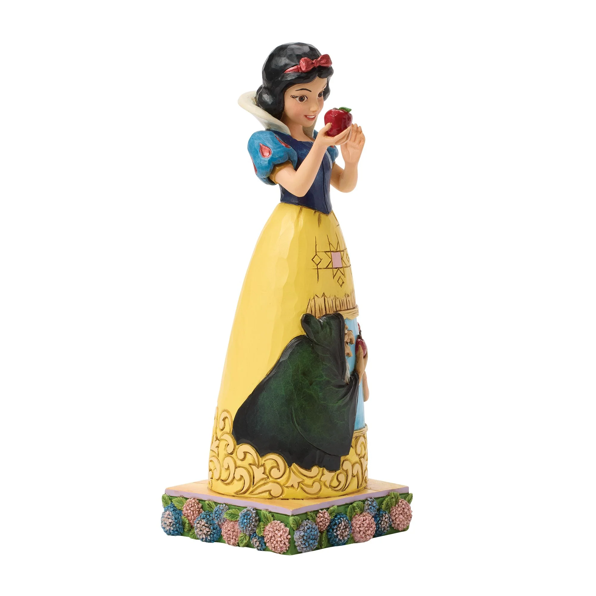 A Poisoned Promise (Snow White Dress Scene Figurine) - Image 2