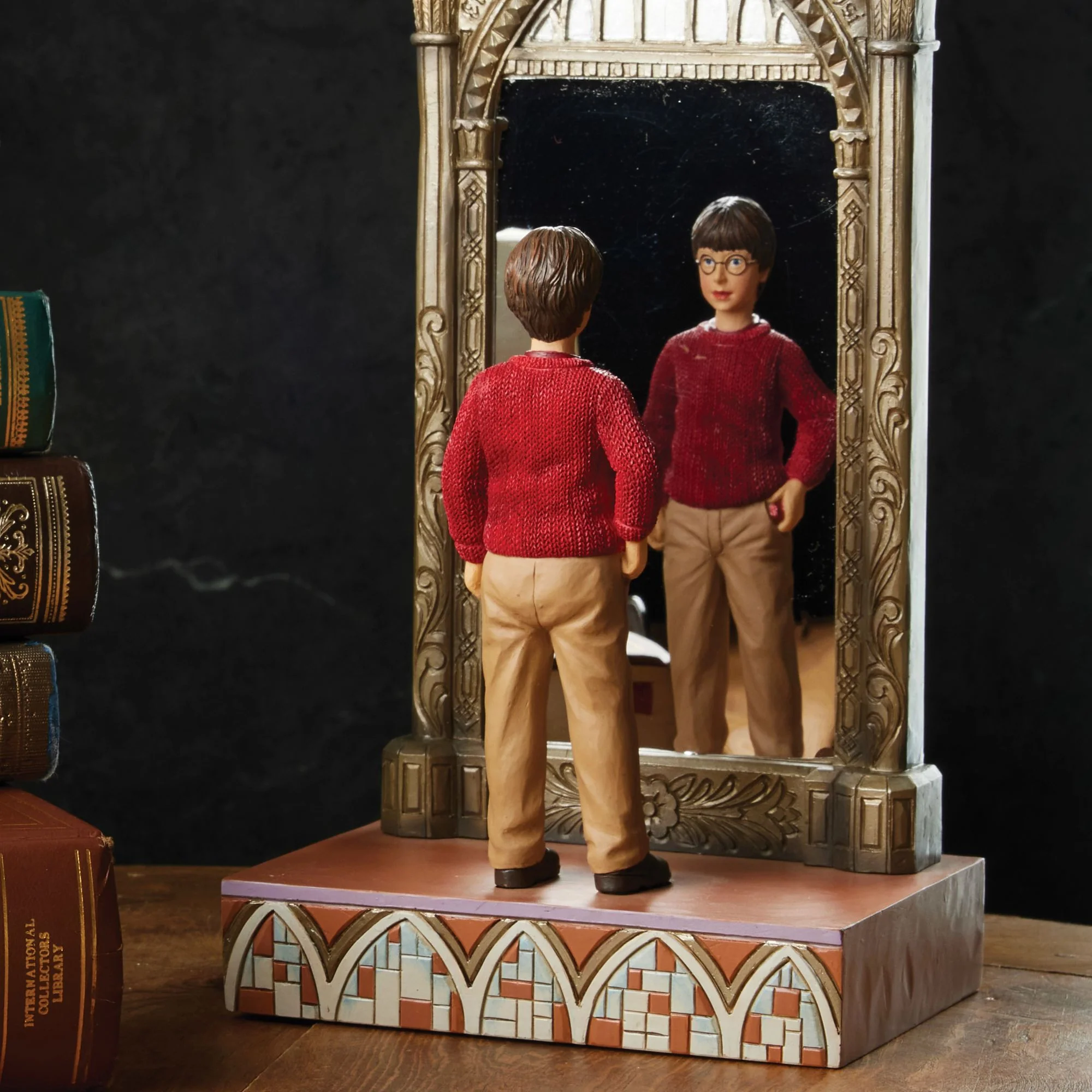 Harry Potter & the Mirror of Erised Figurine - "Harry's Reflection" - Image 14